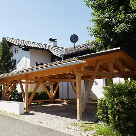 アパート Zum Hochgarten